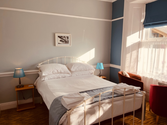 housel-image-4 housel-image-4